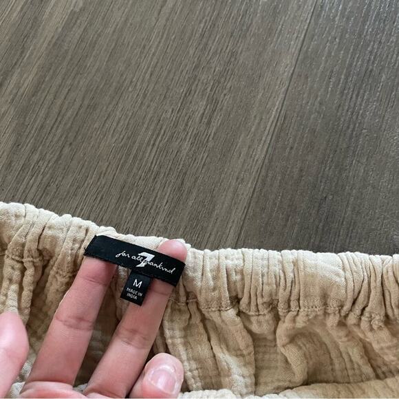 7 For All Mankind Cream Gauze High Waist Shorts - Picture 5 of 6